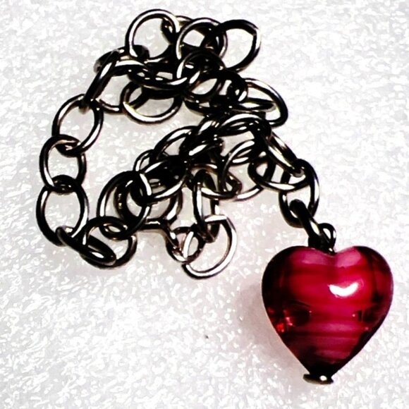 Silver Link Charm Bracelet Red Art Glass Heart Charm 7" Clasp Closure Handmade - Picture 2 of 9